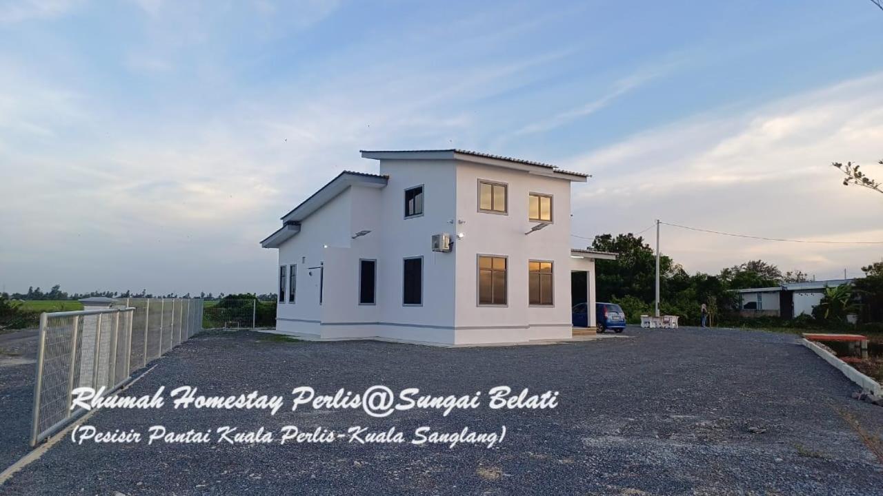 Rhumah Sungai Belati Villa Simpang Empat  Eksteriør billede